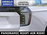Thumbnail of 2025 Iridescent Prl Chevrolet Suburban