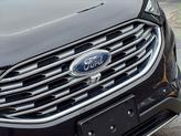 Thumbnail of 2022 Agate Black Metallic Ford Edge