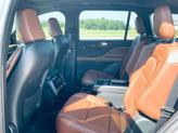 Thumbnail of 2022 Pristine White Metallic Tri-Coat Lincoln Aviator