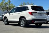 Thumbnail of 2019 White Diamond Pearl Honda Pilot
