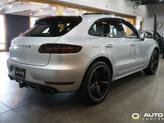 Thumbnail of 2017 Rhodium Silver Metallic Porsche Macan