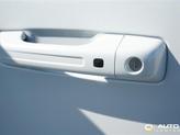 Thumbnail of 2023 Ivory Tri-Coat Pearl RAM 1500