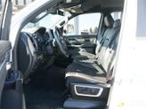 Thumbnail of 2023 Ivory Tri-Coat Pearl RAM 1500