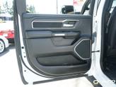 Thumbnail of 2023 Ivory Tri-Coat Pearl RAM 1500