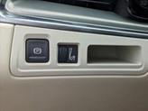 Thumbnail of 2025 Argent Silver Metallic Cadillac XT5