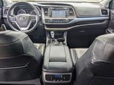 Thumbnail of 2019 Ooh La La Rouge Mica Toyota Highlander