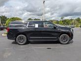 Thumbnail of 2025 Onyx Black GMC Yukon XL