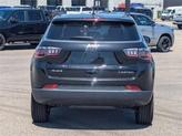 Thumbnail of 2025 Diamond Black Crystal Pearl-Coat Exterior Paint Jeep Compass