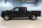 Thumbnail of 2025 Onyx Black GMC Sierra 2500