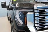 Thumbnail of 2025 Onyx Black GMC Sierra 2500