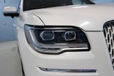 Thumbnail of 2024 White Metallic Lincoln Navigator