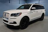 Thumbnail of 2024 White Metallic Lincoln Navigator