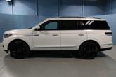 Thumbnail of 2024 White Metallic Lincoln Navigator