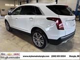 Thumbnail of 2024 Crystal White Tricoat Cadillac XT5