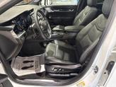Thumbnail of 2024 Crystal White Tricoat Cadillac XT5