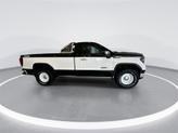 Thumbnail of 2025 Onyx Black GMC Sierra 1500