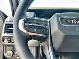 Thumbnail of 2025 Onyx Black GMC Yukon