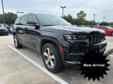 Photo of 2021 Diamond Black Crystal Pearlcoat Jeep Grand Cherokee L