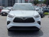 Thumbnail of 2022 Wind Chill Pearl Toyota Highlander