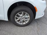 Thumbnail of 2024 Bright White Clearcoat Chrysler Pacifica