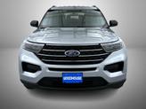 Thumbnail of 2022 Iconic Silver Metallic Ford Explorer