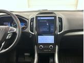 Thumbnail of 2022 Green Ford Edge