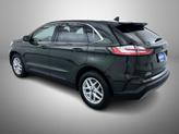 Thumbnail of 2022 Green Ford Edge