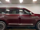 Thumbnail of 2021 Burgundy Velvet Lincoln Navigator