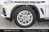 Thumbnail of 2021 Mineral White Metallic BMW X5