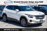 Thumbnail of 2021 Snow White Pearl Kia Seltos