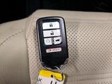 Thumbnail of 2021 White Honda CR-V