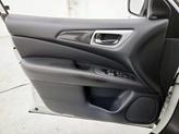 Thumbnail of 2020 White Nissan Pathfinder
