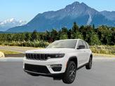 Photo of 2025 Bright White Clearcoat Jeep Grand Cherokee