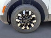 Thumbnail of 2025 Atlas White Hyundai SANTA CRUZ