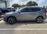 Photo of 2017 Gun Metallic Nissan Rogue