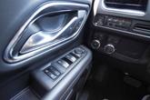 Thumbnail of 2024 Onyx Black GMC Yukon