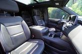 Thumbnail of 2024 Onyx Black GMC Yukon
