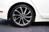 Thumbnail of 2018 WHITE PLATINUM MET TRI-COAT Lincoln MKZ