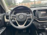 Thumbnail of 2014 Bright White Clearcoat Jeep Cherokee