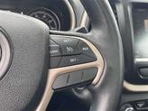 Thumbnail of 2014 Bright White Clearcoat Jeep Cherokee