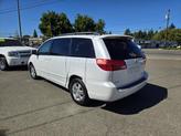 Thumbnail of 2004 Arctic Frost Pearl Toyota Sienna