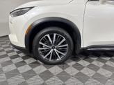 Thumbnail of 2025 Mjst Whte INFINITI QX60