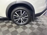 Thumbnail of 2025 Mjst Whte INFINITI QX60