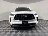 Thumbnail of 2025 Mjst Whte INFINITI QX60