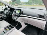 Thumbnail of 2018 Crystal Black Pearl Honda Odyssey