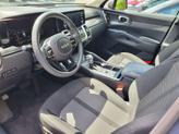 Thumbnail of 2022 Everlasting Silver Kia Sorento