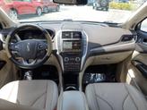 Thumbnail of 2017 White Platinum Lincoln MKC