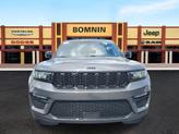 Thumbnail of 2025 Metallic Jeep Grand Cherokee