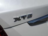 Thumbnail of 2022 Crystal White Tri-Coat Cadillac XT5