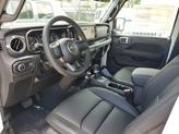 Thumbnail of 2025 Bright White Clearcoat Jeep Gladiator